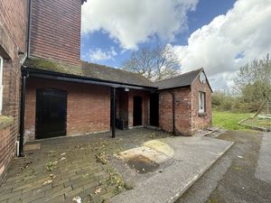 Photo 4- click for photo gallery